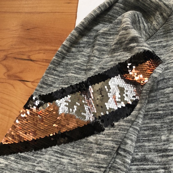 PINK hoodie - Picture 5 of 9